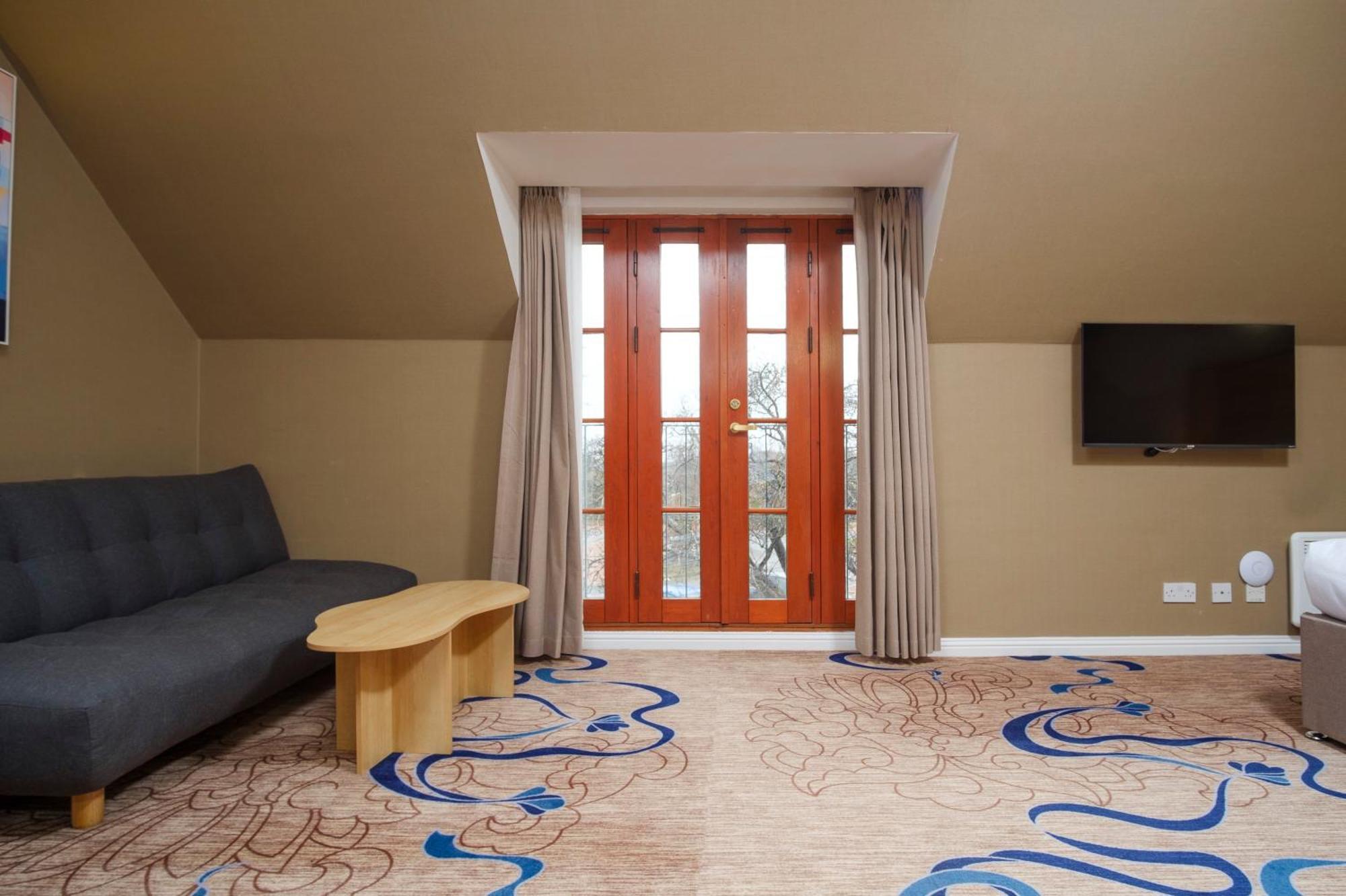 Kelpies Hotel ฟัลเคิร์ก ภายนอก รูปภาพ