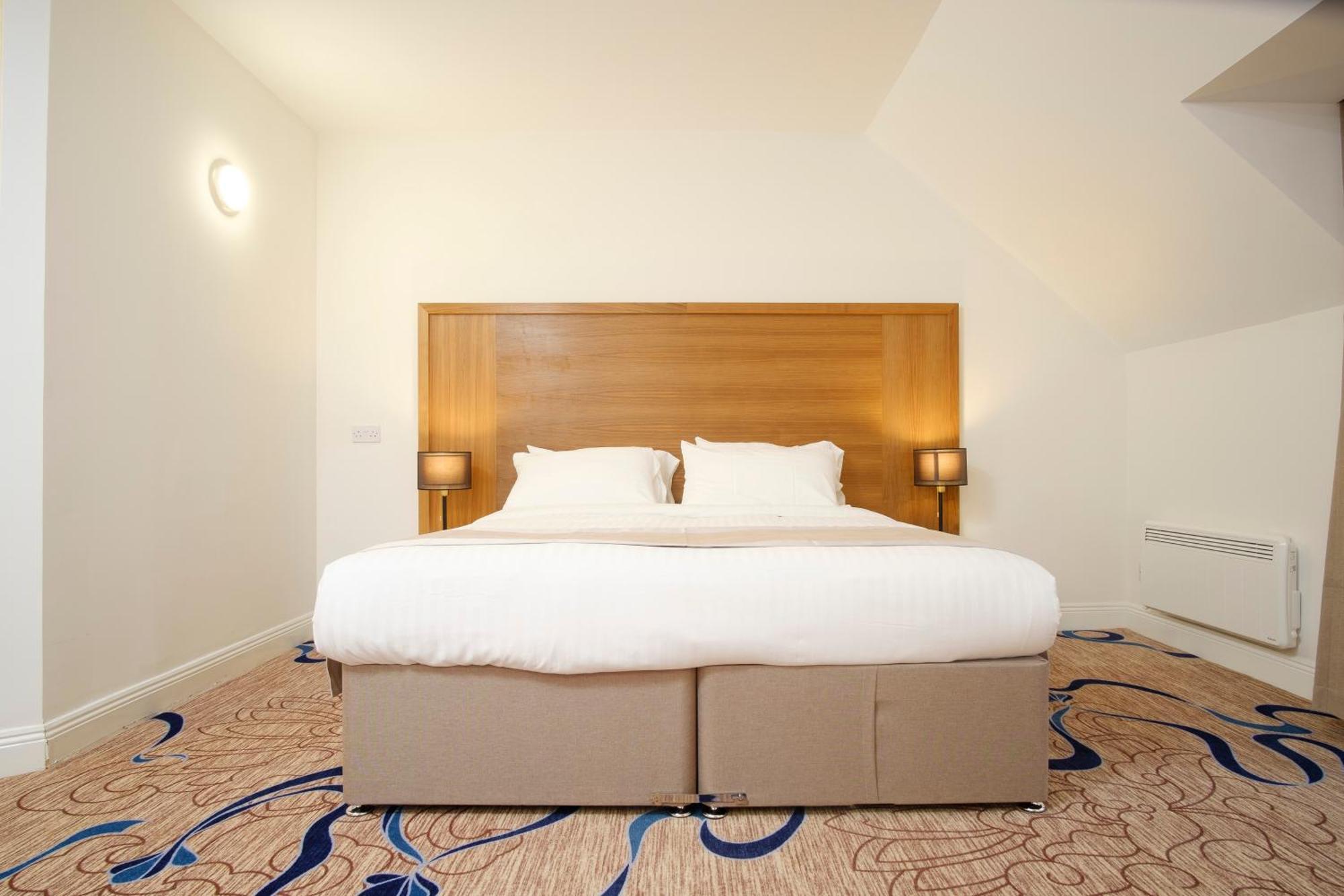 Kelpies Hotel ฟัลเคิร์ก ภายนอก รูปภาพ